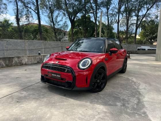 MINI COOPER 2.0 16V TWINPOWER GASOLINA S EXCLUSIVE 4P STEPTRONIC